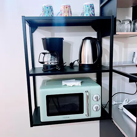 לינה וארוחת בוקר Mia House Prestige 4*