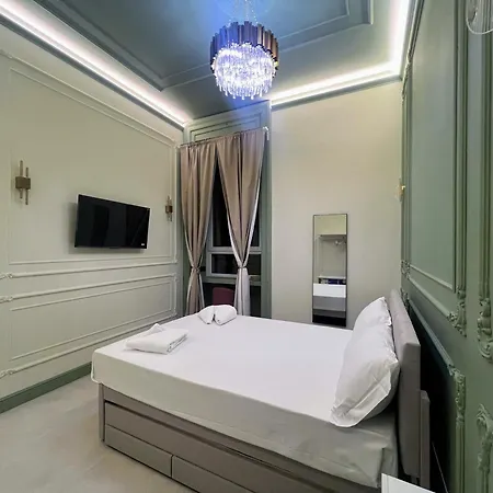 לינה וארוחת בוקר Mia House Prestige רומא