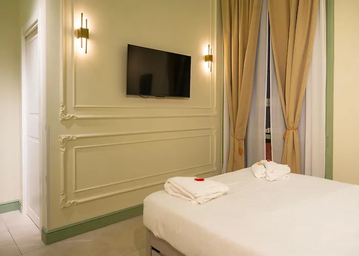 לינה וארוחת בוקר Mia House Prestige רומא