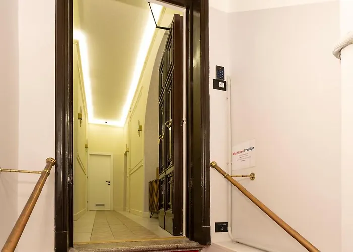 Mia House Prestige לינה וארוחת בוקר 4*